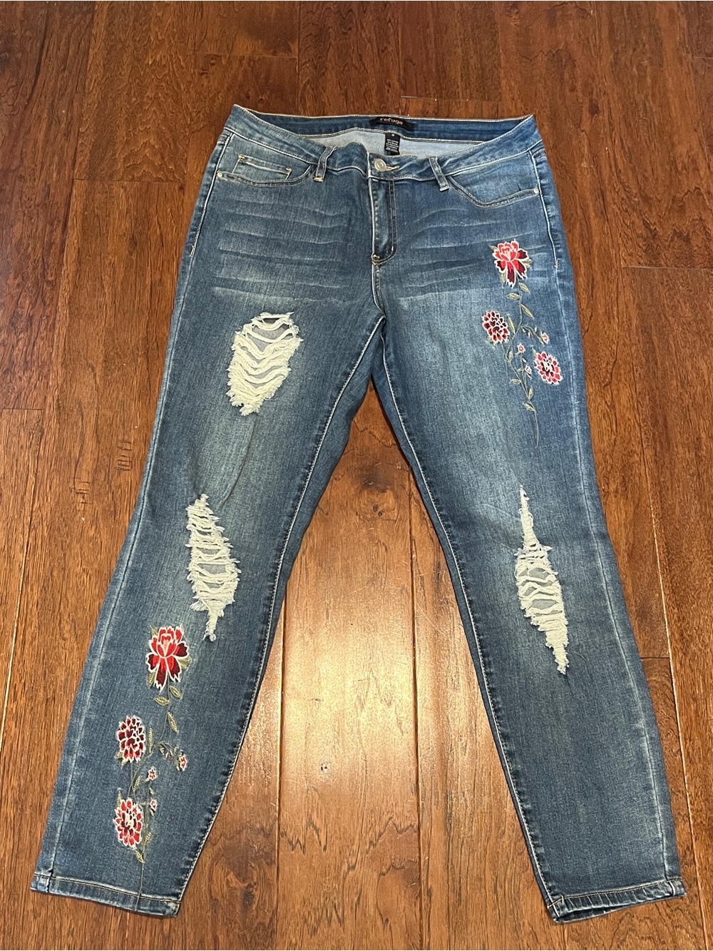 refuge Blue Skinny Jeans with Red Floral Embroidery Size 12